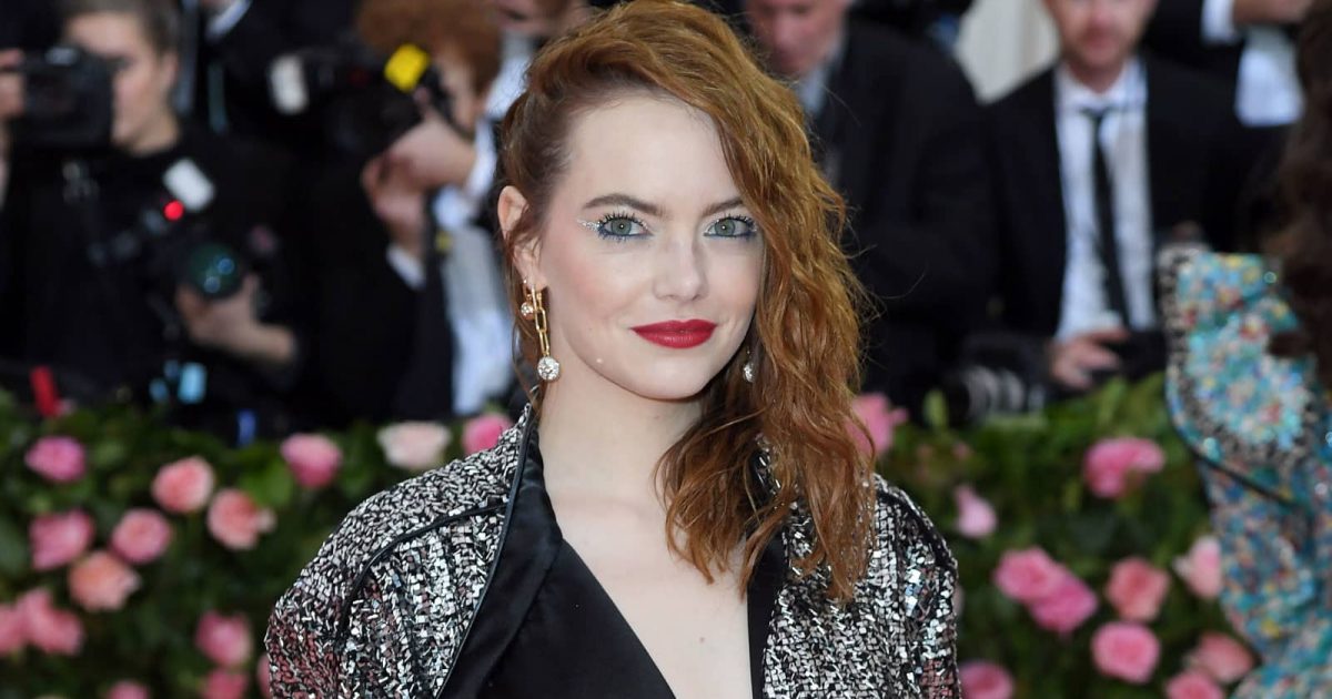 Emma Stone’s Unique Engagement Ring Has an Unexpected Twist — The Latch