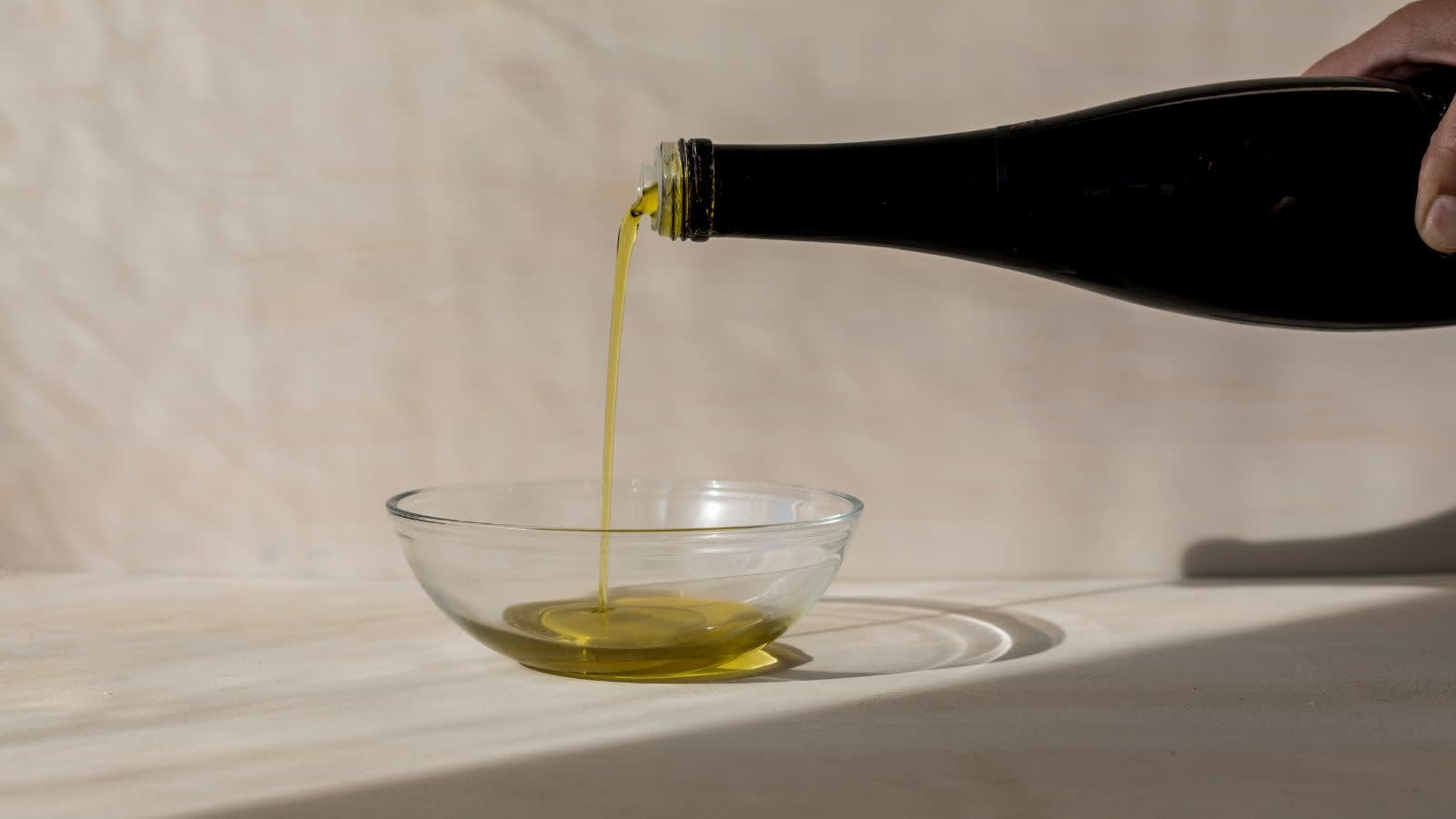 Consuming Half a Teaspoon of Olive Oil a Day Can Improve Heart Health