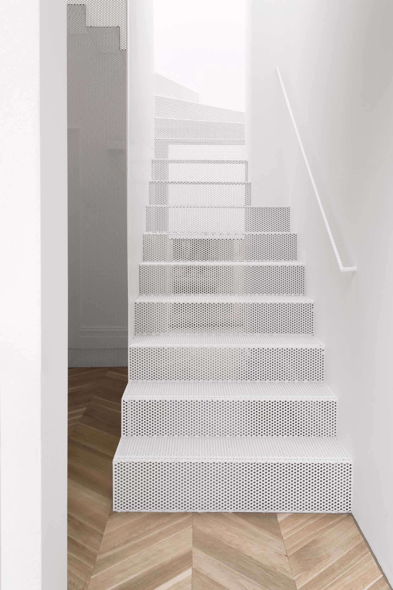 stairs-italianate-house