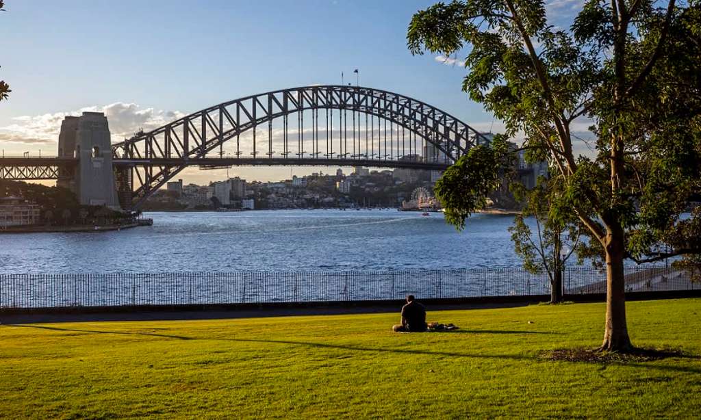 Sydney lockdown extended