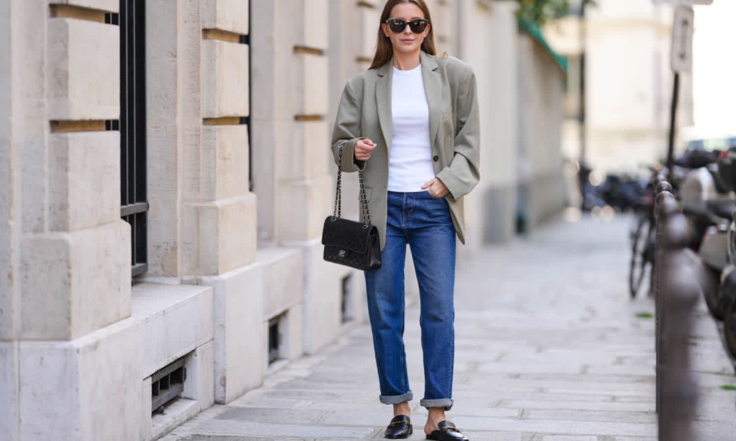 What to Wear to Work: Best Professional Outfits and Workwear