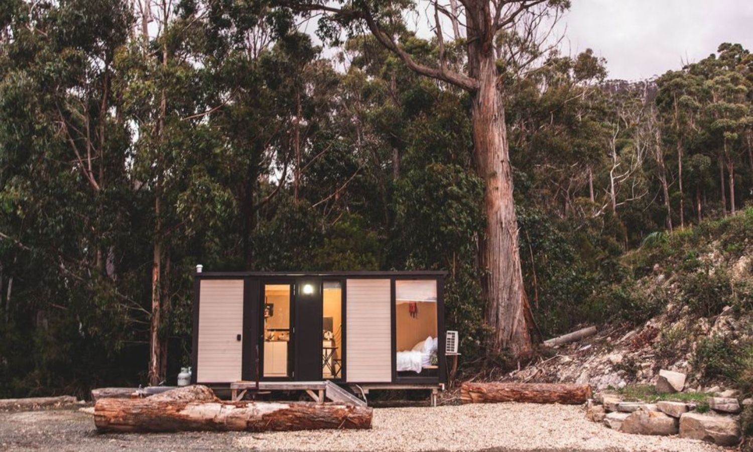 best tiny home stays tasmania