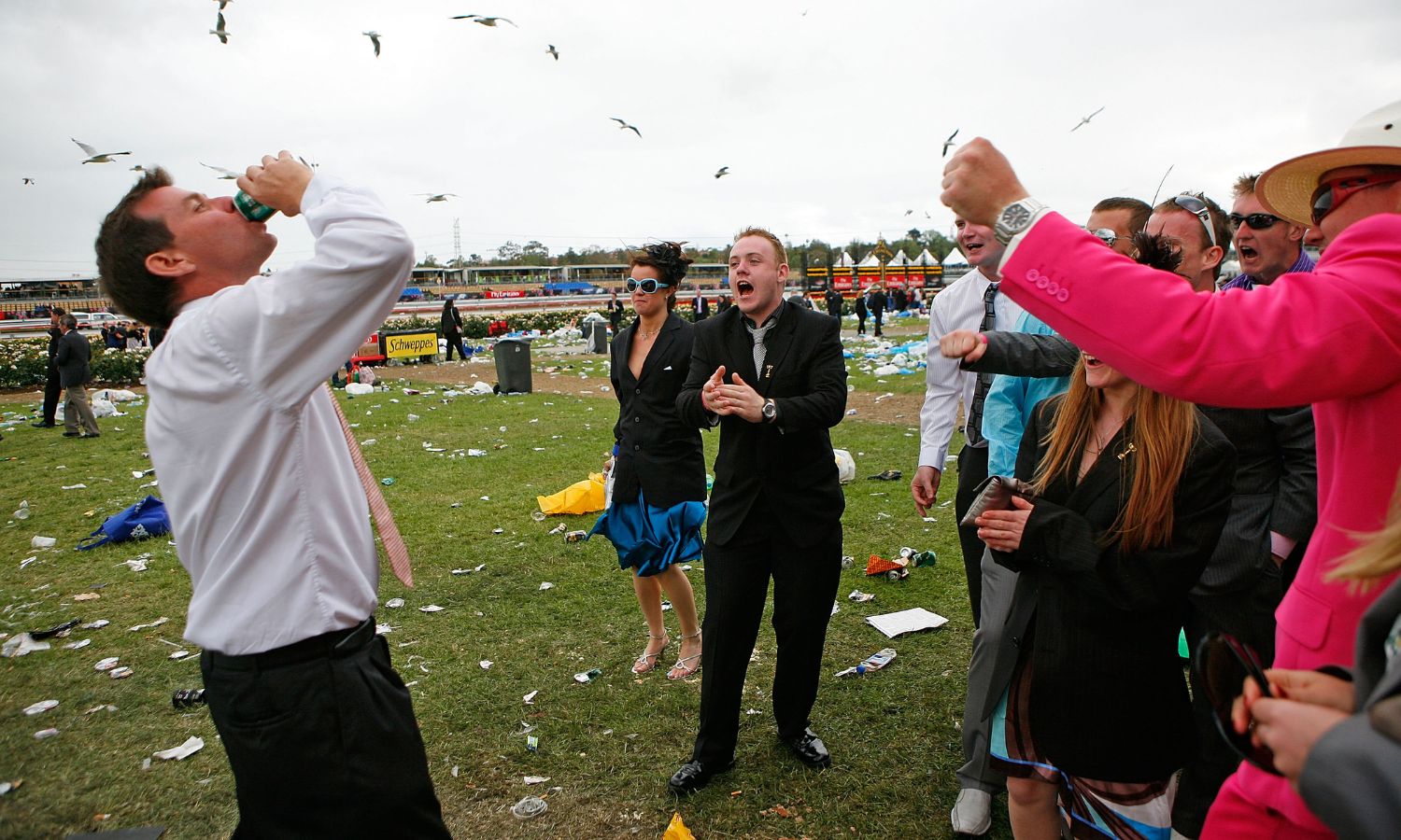 An image of people drinking alcohol at the melbourne cup in 2019