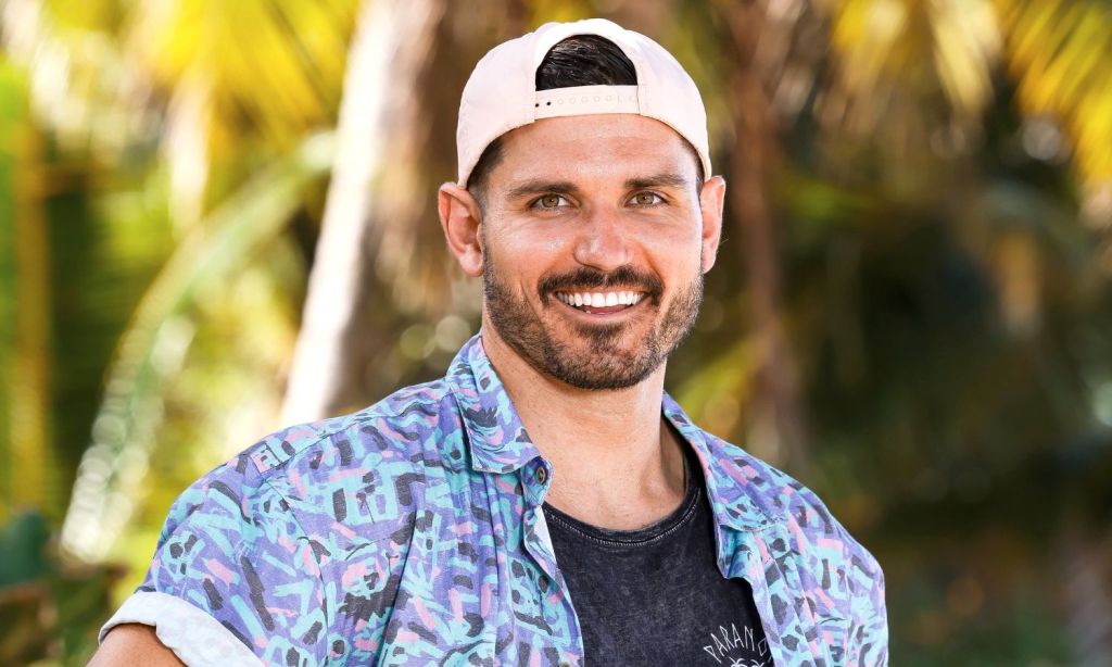 australian survivor heroes vs villains 2023 simon mee