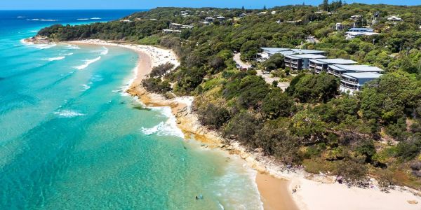 Stradbroke Island Beach Hotel