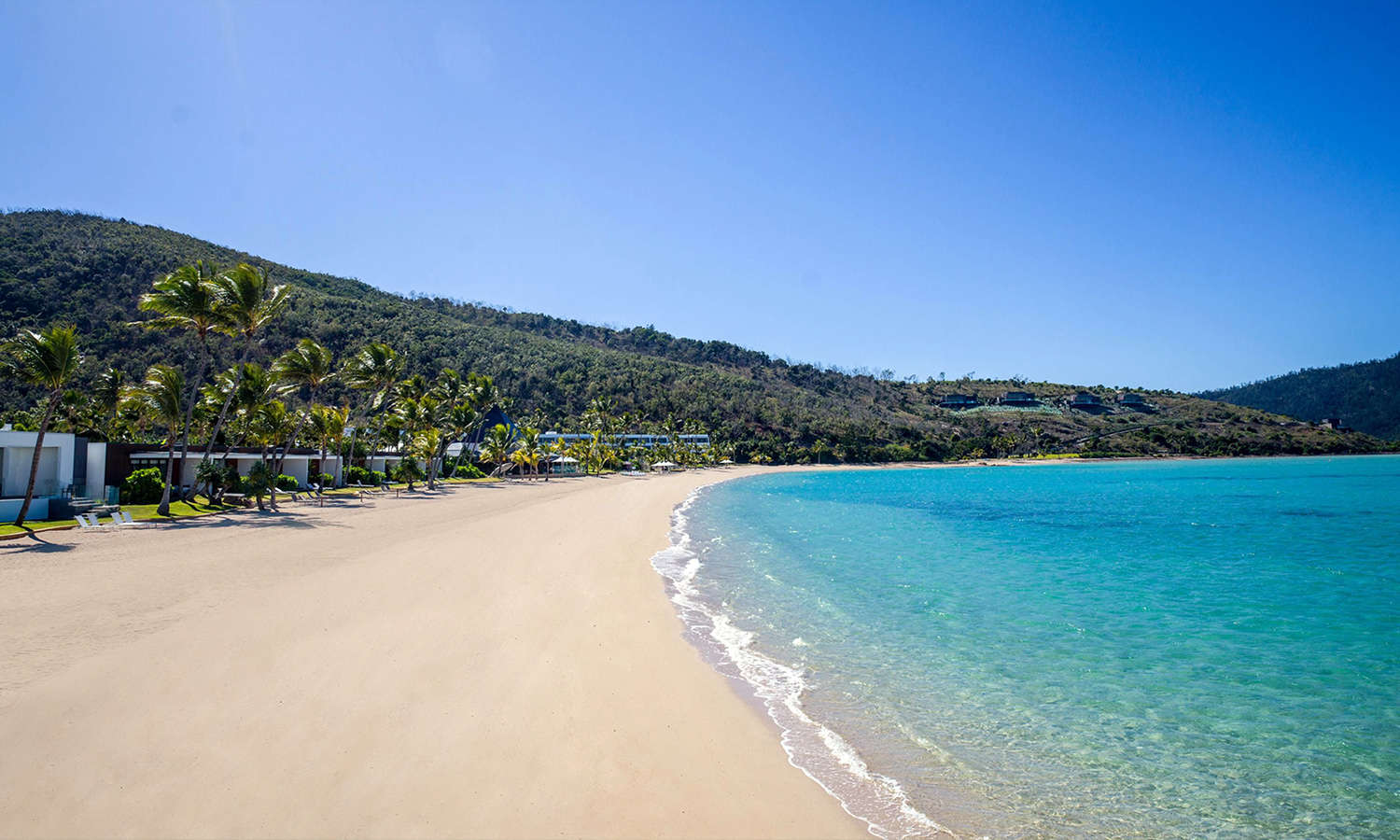 An image of Hayman Isalnd beach to show what accommodation is on offer in Hayman Island.
