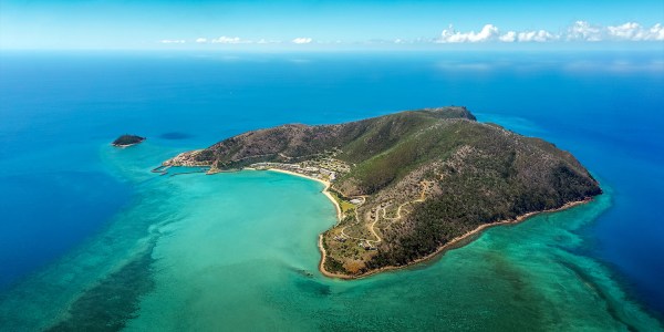 An ariel photo of Hayman Island to illustrate where the best accommodation is on Hayman island.
