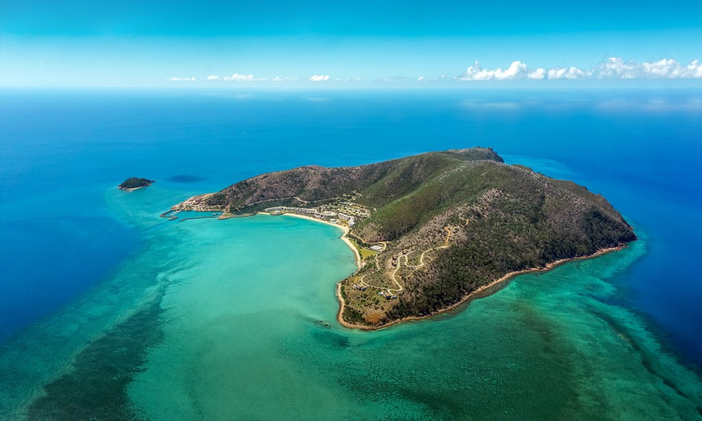 An ariel photo of Hayman Island to illustrate where the best accommodation is on Hayman island.