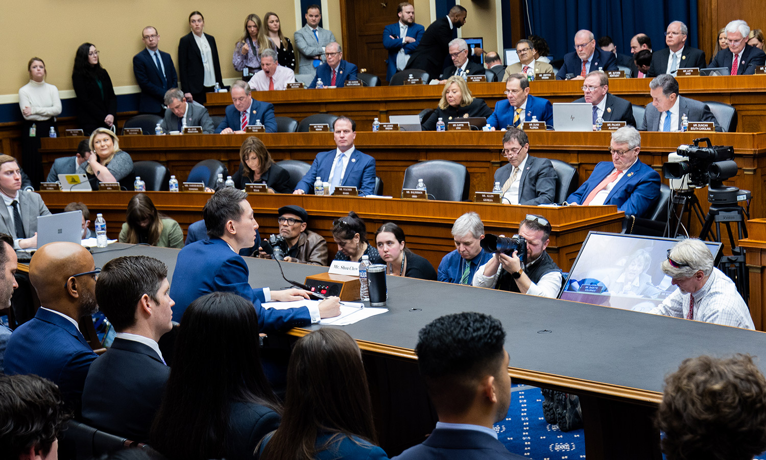 US TikTok CeO Shou Zi Chew appearing before American Congress to answer questions over his comapnies operations. 