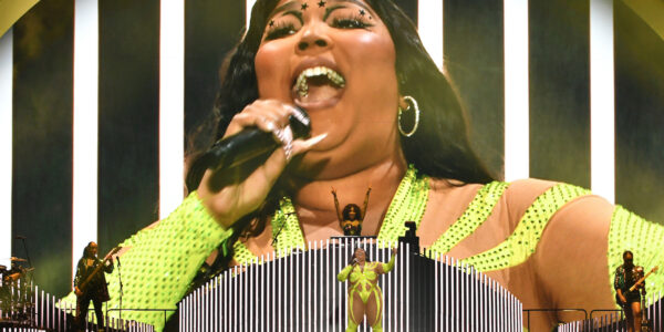lizzo performing concert