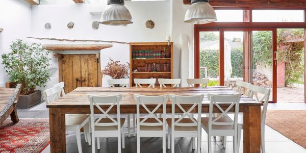 Modern farmhouse interiors trend