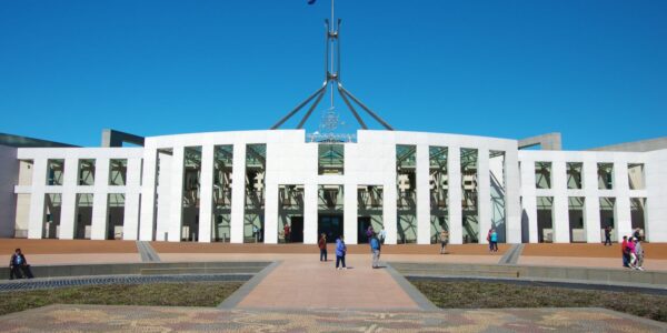 An image showing the Australian Parliament to illustrate the yes and no vote campaigns
