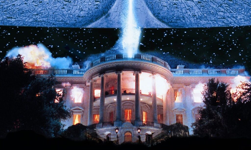 An image from the film independence day in which aliens attack the US