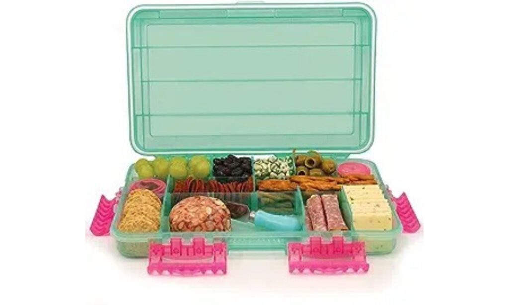 Snackle box