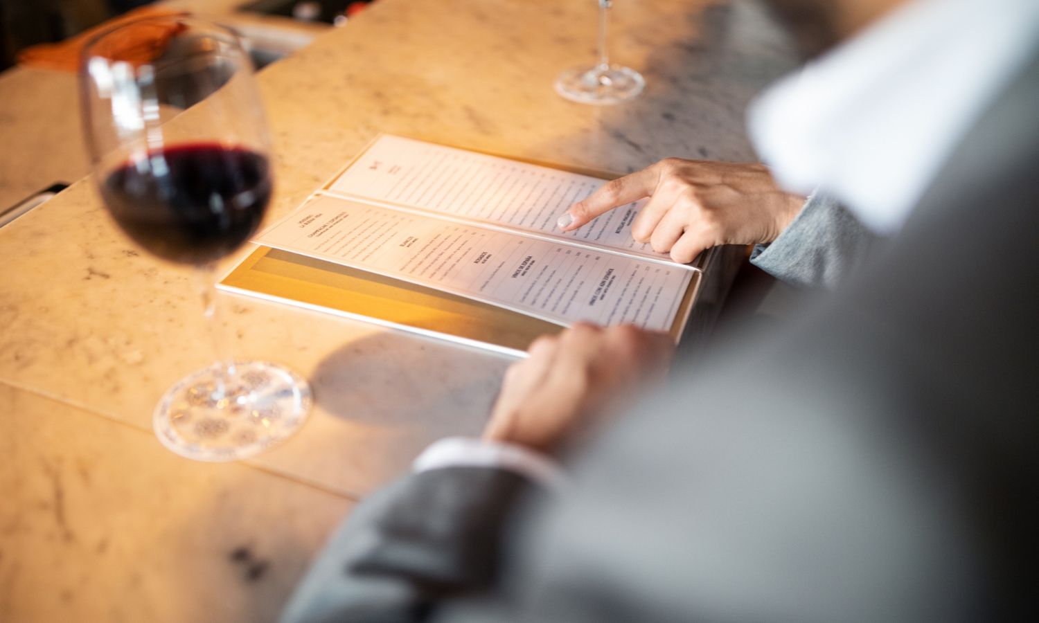 how to read wine menu 