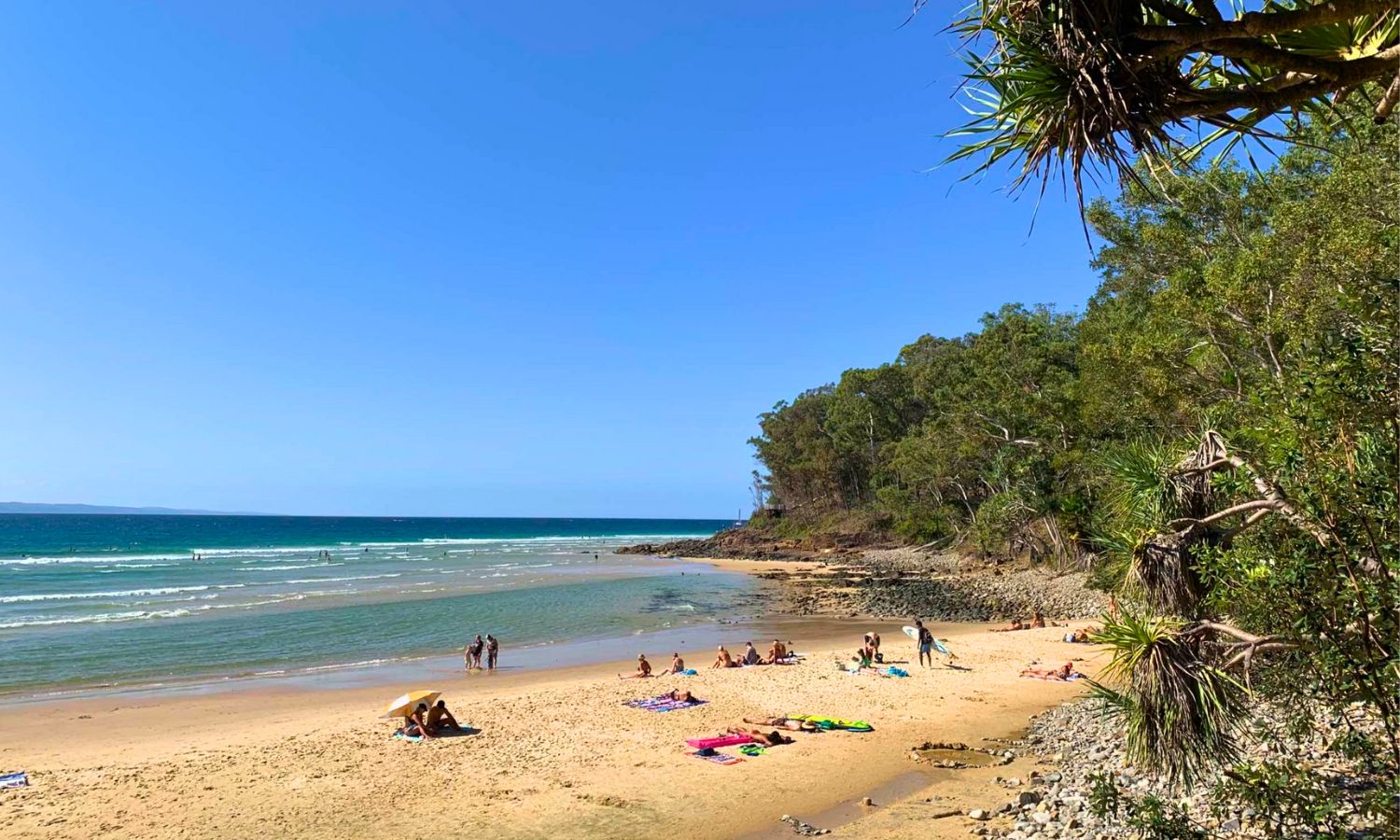 an image of one of the best beaches in queensland