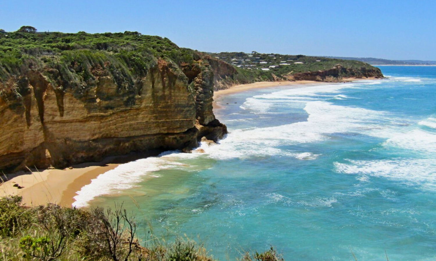 an image of one of the best beaches in victoria