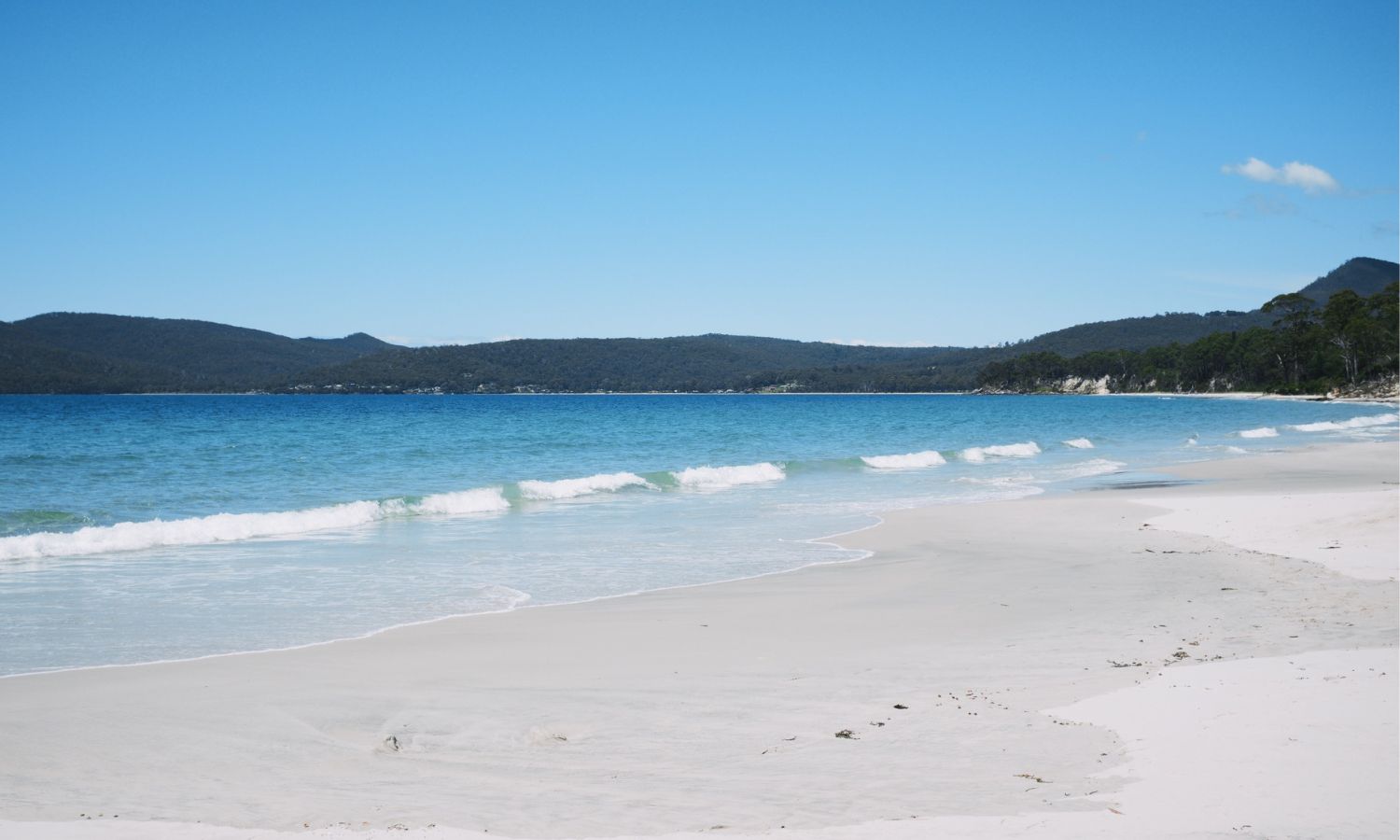 An image of one of the best beaches in tasmania