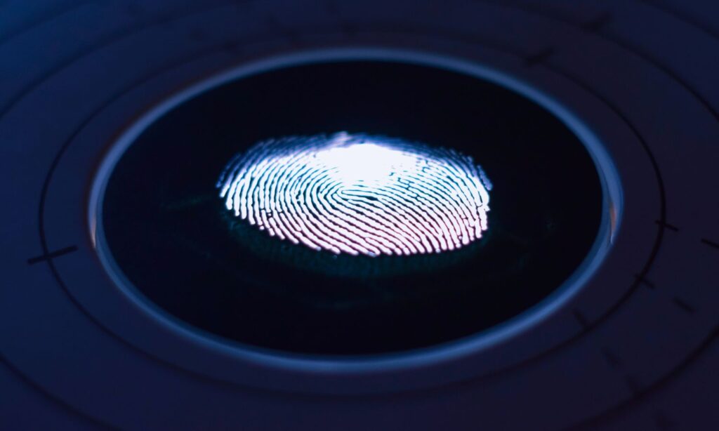 an image of f ingerprint to illustrate the news that fingerprints are not unique according to AI