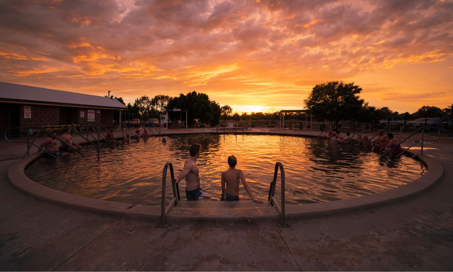 Lightning Ridge Hot Bore Baths NSW hot springs