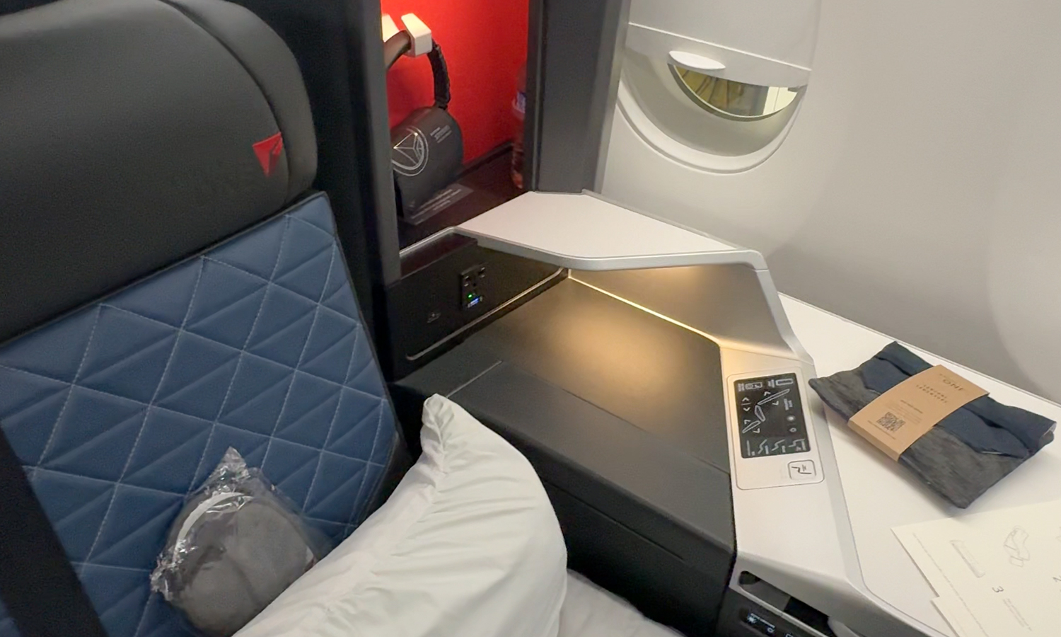 Delta One Suite Business Class