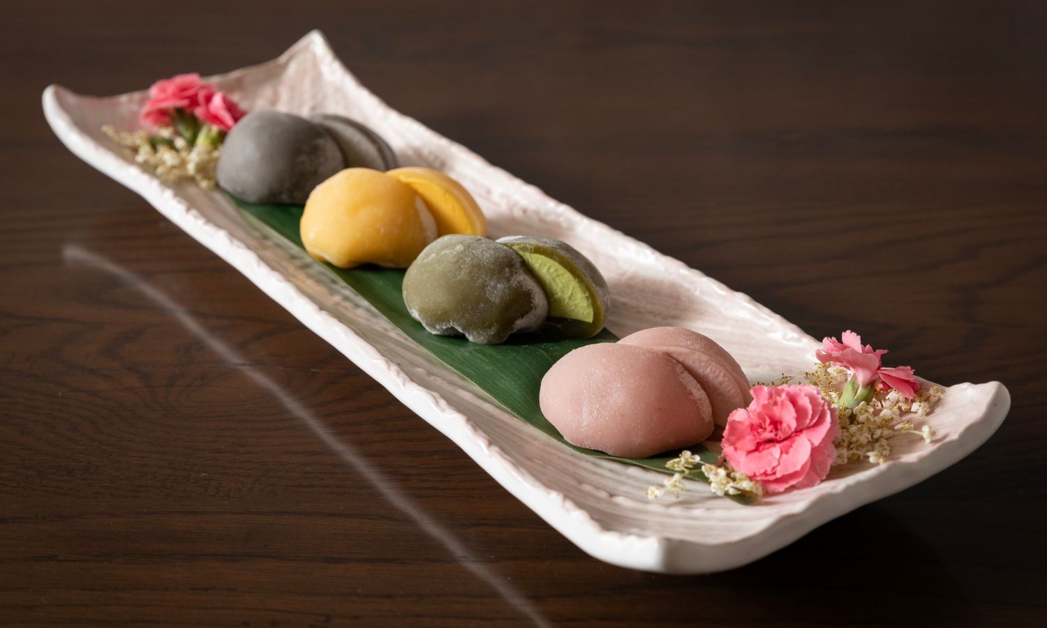 Dessert hybrids mochi ice cream