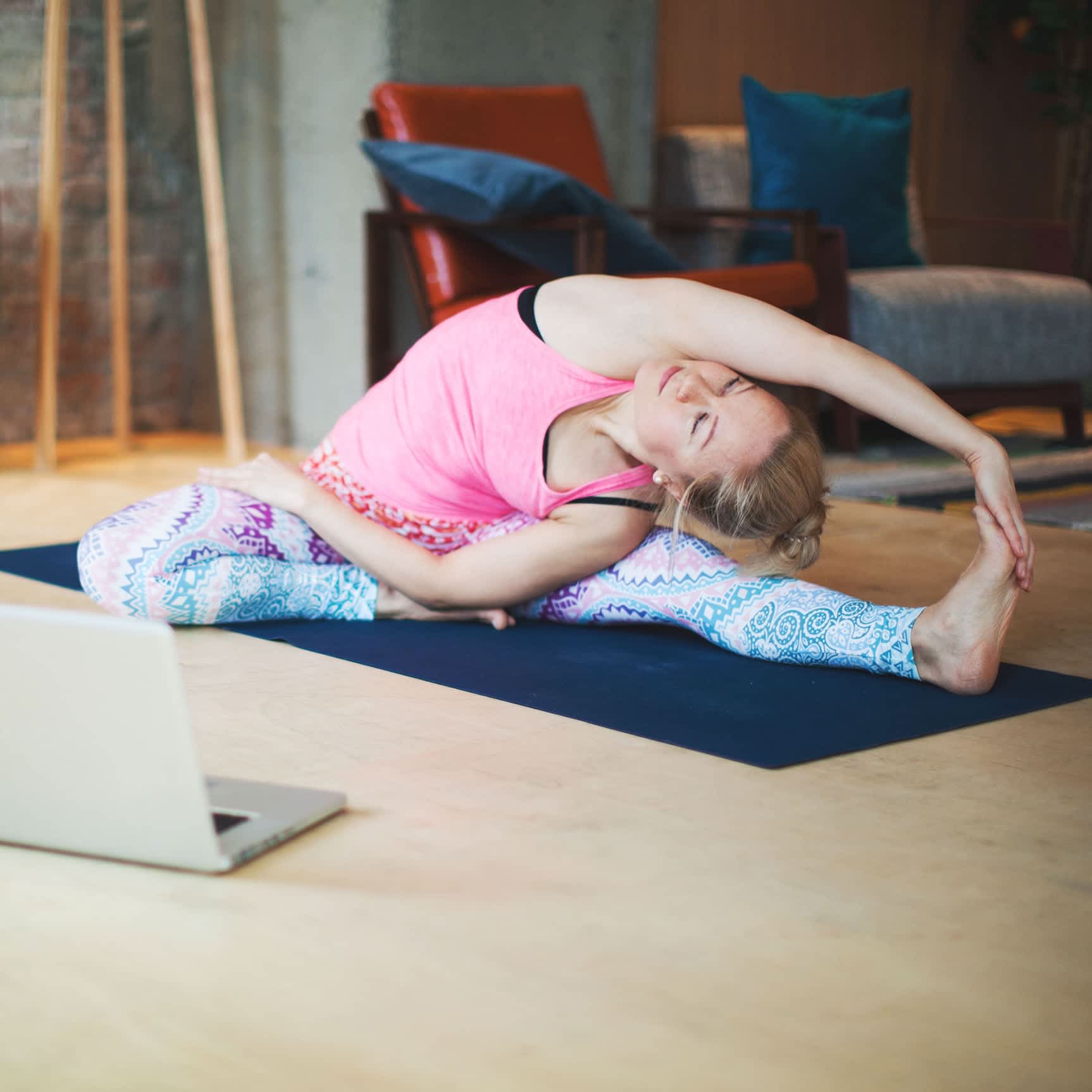 Online yoga classes from beginner to advanced
