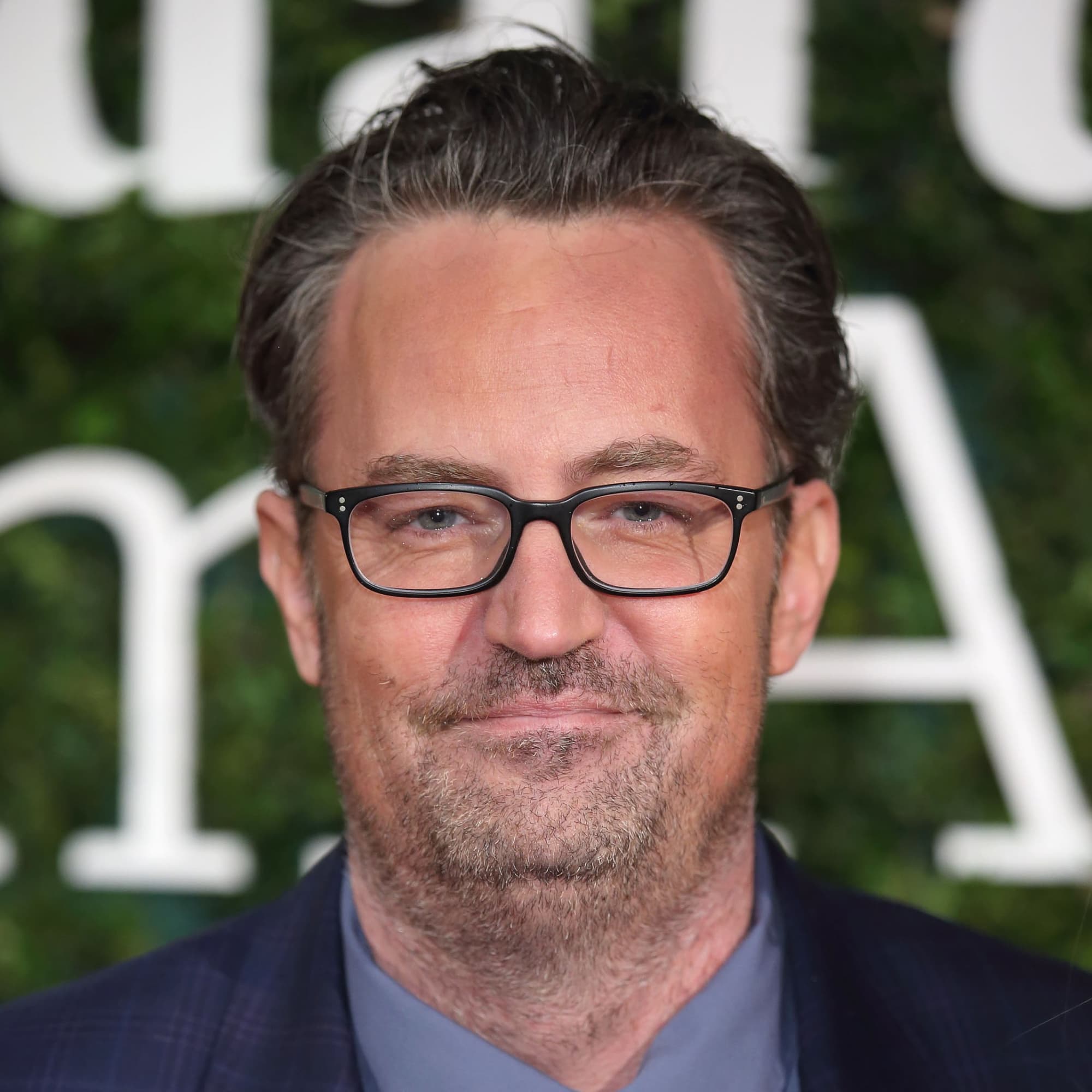 Congrats! Matthew Perry and Girlfriend Molly Hurwitz Are Engaged ...
