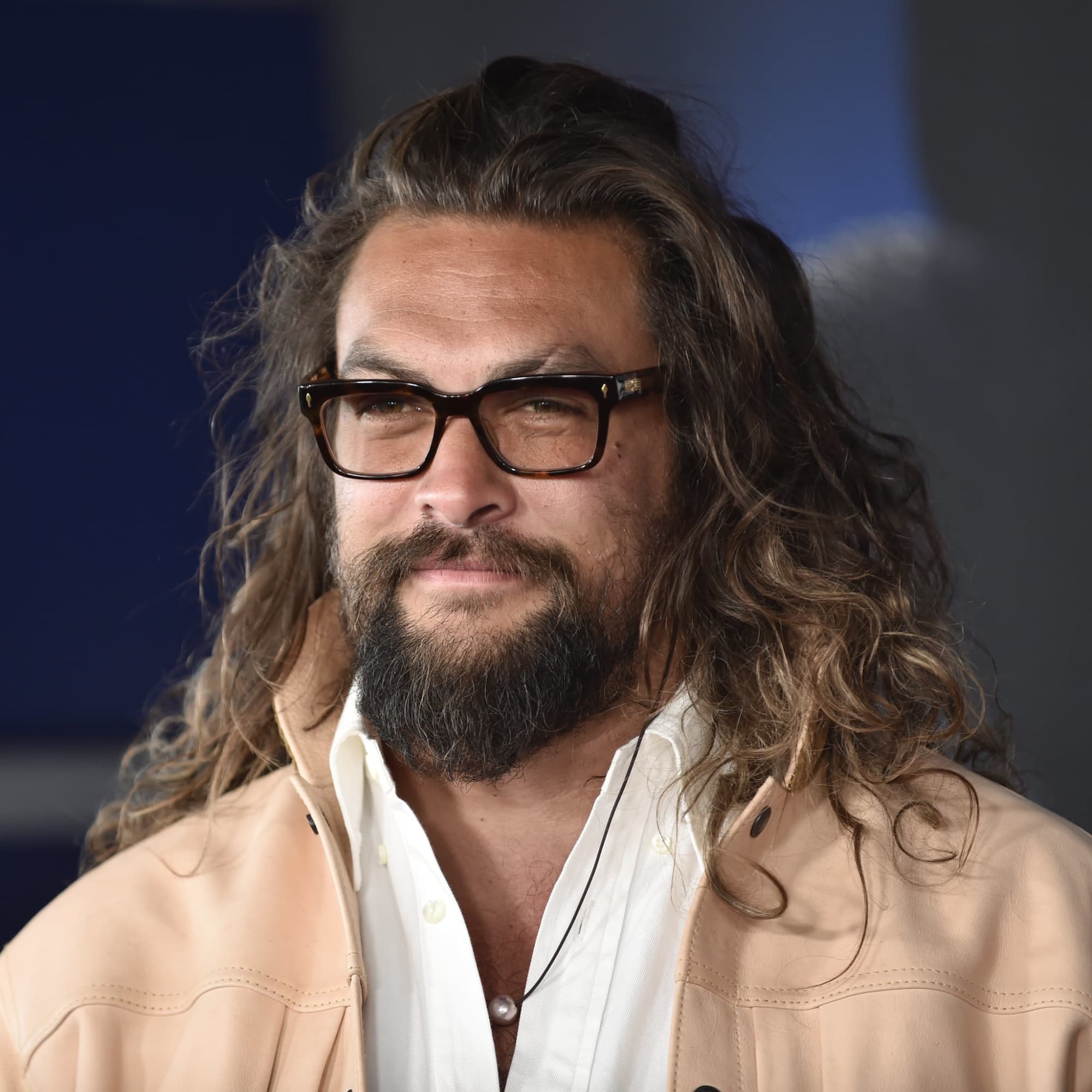 Jason Momoa and Eiza González Are Dating After the 